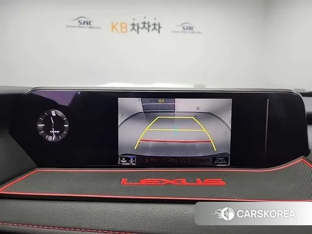 Lexus UX250h 2020 Черный из Кореи, фото 6