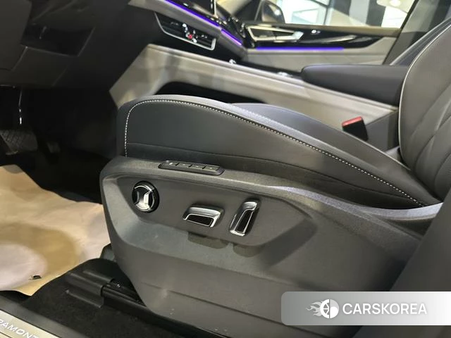 Volkswagen Tourang 2024 Черный из Китая, фото 6