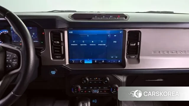 Ford Bronco 6th Generation 2022 Черный из Кореи, фото 6