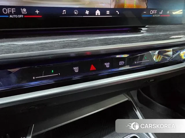 BMW 7 Series (G70) 2024 Белый из Кореи, фото 6