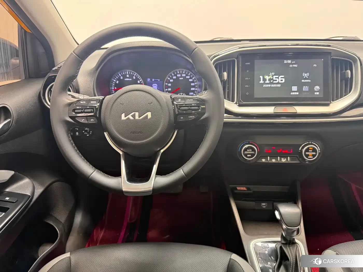 Kia KX1 2022 Yellow/orange из Китая, фото 6