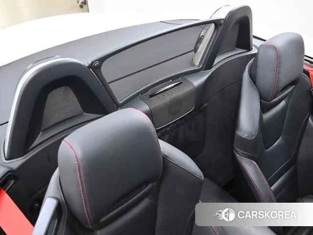 Mercedes-Benz SLC-Class R172 2019 Белый из Кореи, фото 6