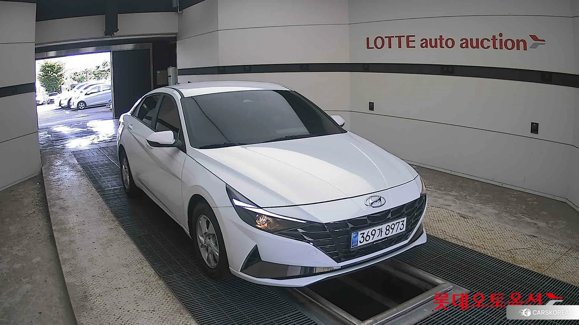 Hyundai Avante 2021 Белый из Кореи, фото 6