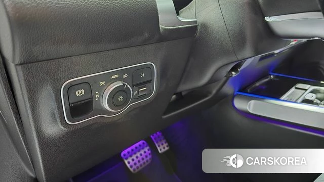 Mercedes-Benz GLB-Class X247 2021 Белый из Кореи, фото 6