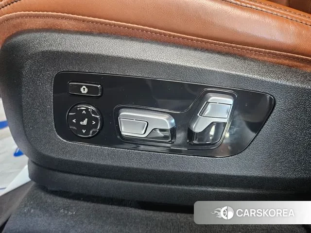 BMW X7 (G07) 2022 Белый из Кореи, фото 6