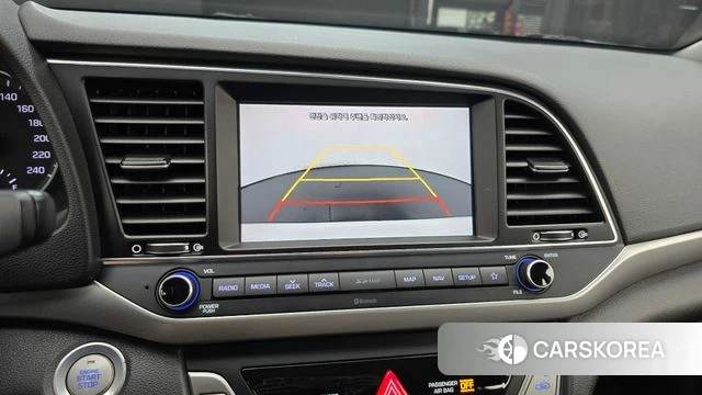 Hyundai Avante AD 2018 Белый из Кореи, фото 6