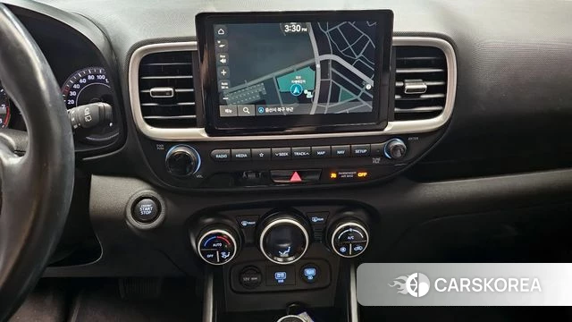 Hyundai Venue 2020 Серебристо-серый из Кореи, фото 6