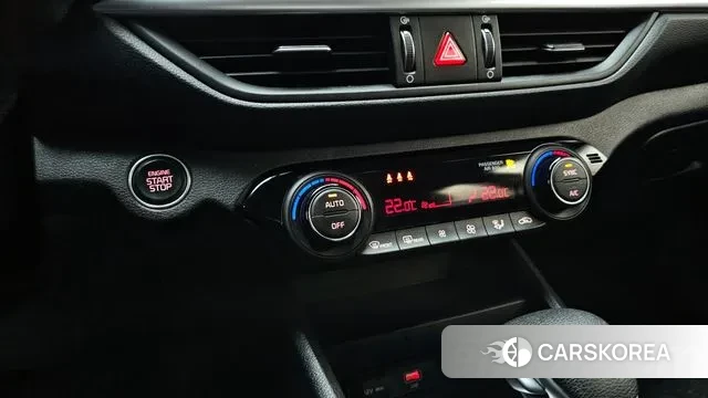 Kia The New K3 2nd generation 2021 Серый из Кореи, фото 6