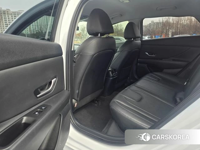 Hyundai Avante (CN7) 2022 Белый из Кореи, фото 6