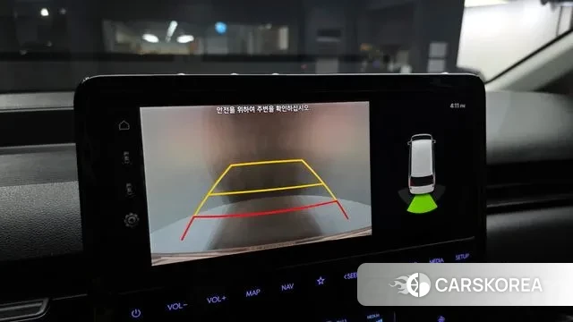 Hyundai Staria 2023 Желтый из Кореи, фото 6