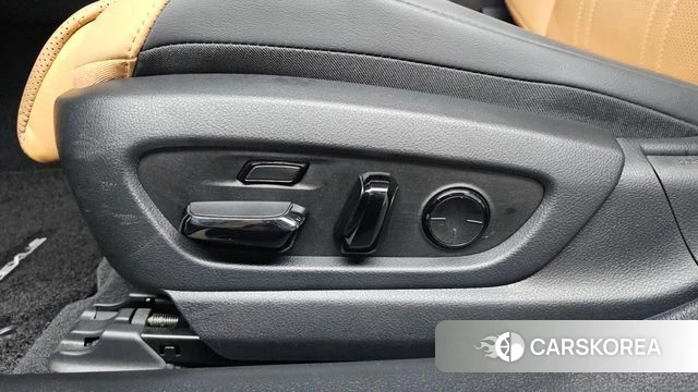 Lexus ES300h 7th generation 2022 Белый из Кореи, фото 6