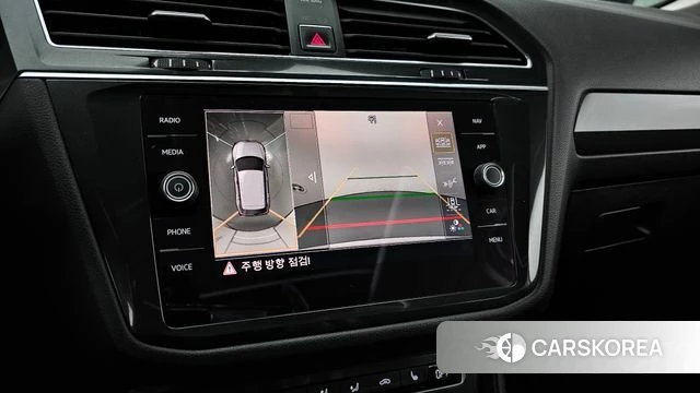 Volkswagen Tiguan Allspace 2018 Белый из Кореи, фото 6