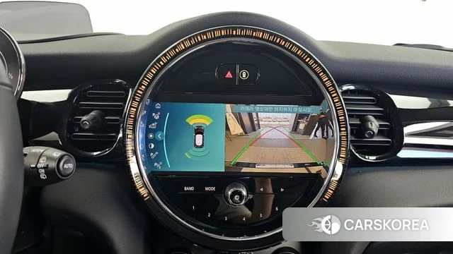 Mini Cooper 2023 Черный из Кореи, фото 6
