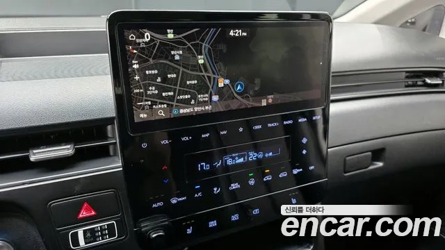 Hyundai Staria 2022 Белый из Кореи, фото 6