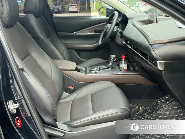 Mazda CX-30 2022 Синий из Китая, фото 6