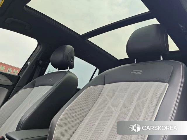 Volkswagen Tanyue 2023 Темно-серый из Китая, фото 6