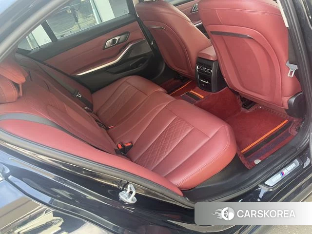 BMW 3 series 2024 Черный из Китая, фото 6