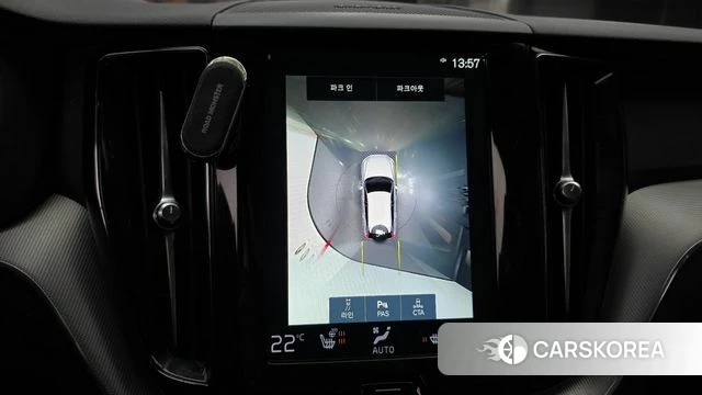 Volvo XC60 second Generation 2021 Белый из Кореи, фото 6