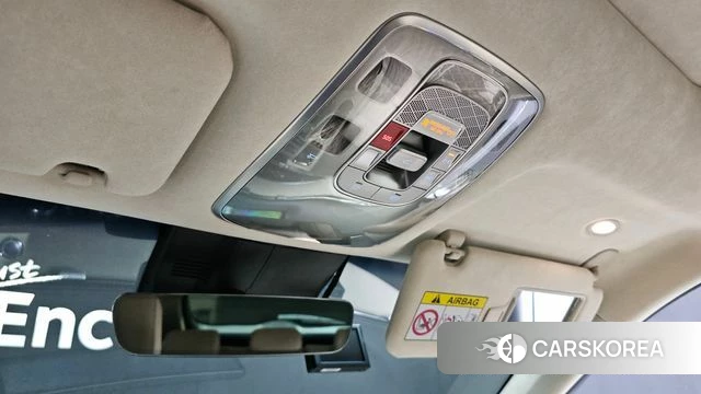 Genesis GV70 2023 Белый из Кореи, фото 6
