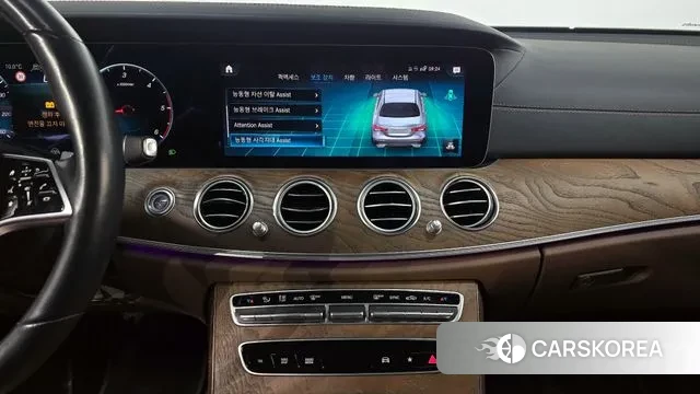 Mercedes-Benz E-Class W213 2021 Белый из Кореи, фото 6