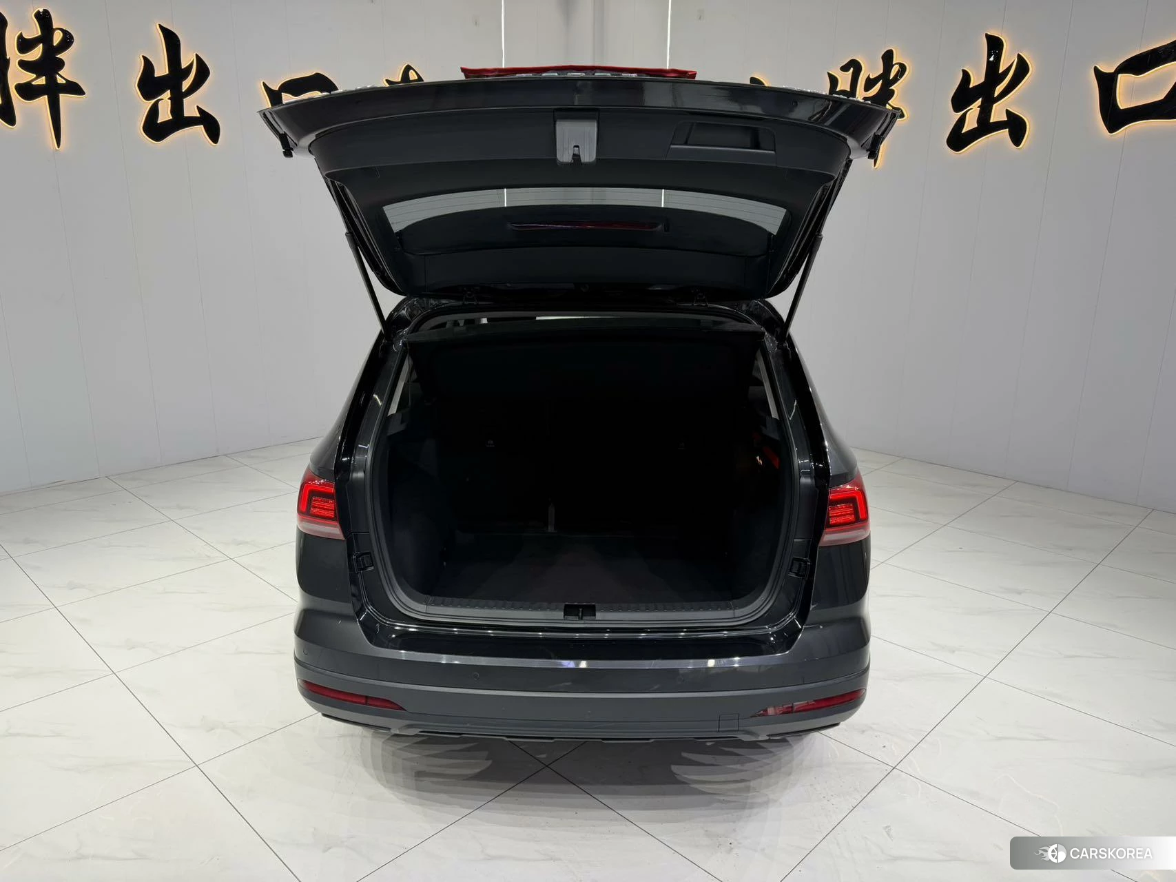 Volkswagen Tuyue 2022 Темно-серый из Китая, фото 6