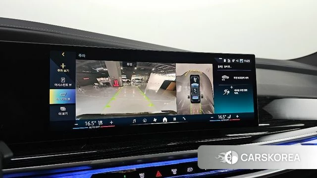 BMW 7 Series (G70) 2025 Черный из Кореи, фото 6