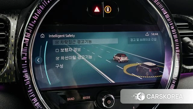 Mini Cooper Electric 2022 Серебряный из Кореи, фото 6