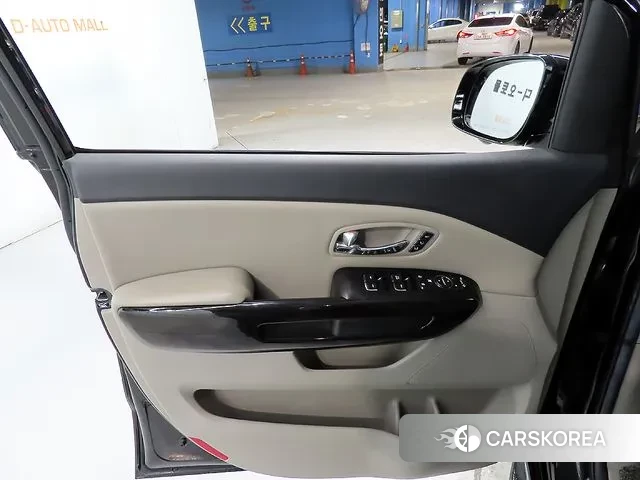 Kia The New Carnival 2018 Черный из Кореи, фото 6