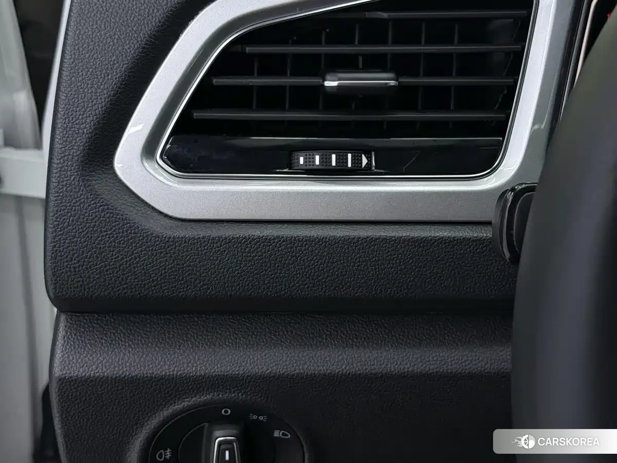 Volkswagen T-ROC exploring Songs 2022 Белый из Китая, фото 6