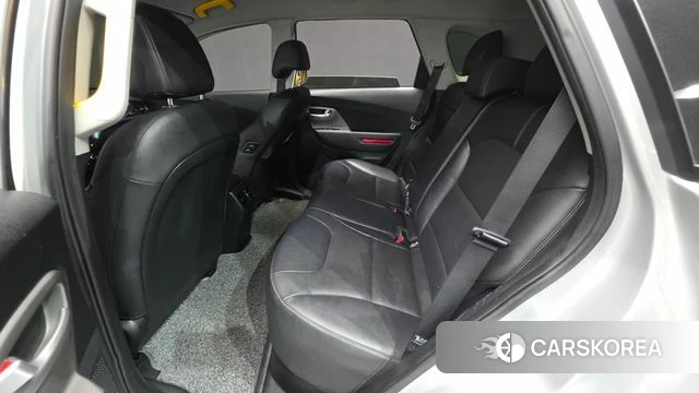 Kia Niro Plus 2022 Серебряный из Кореи, фото 6