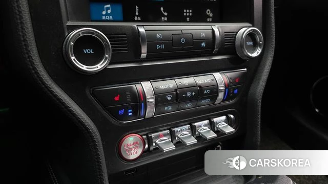 Ford Mustang 2019 Черный из Кореи, фото 6