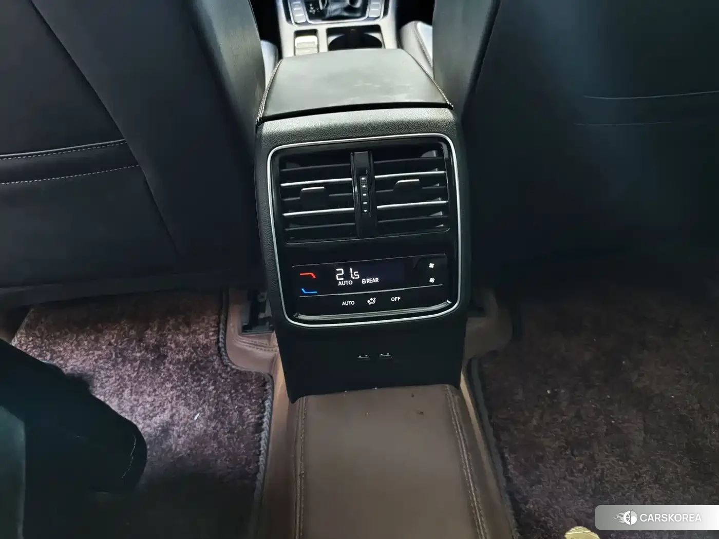 Volkswagen Magotan 2026 Черный из Китая, фото 6