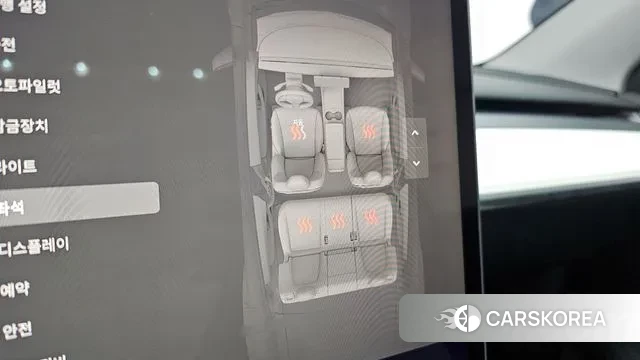 Tesla Model Y 2024 Черный из Кореи, фото 6