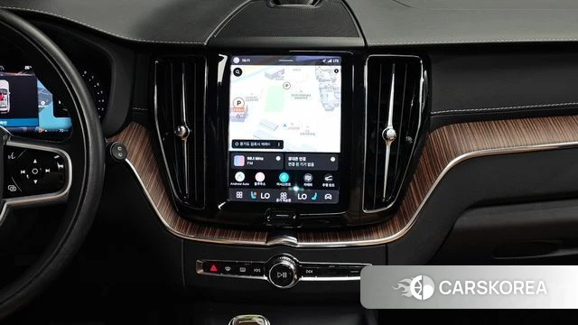 Volvo XC60 second Generation 2021 Белый из Кореи, фото 6