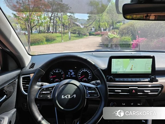 Kia Seltos 2021 Белый из Кореи, фото 6