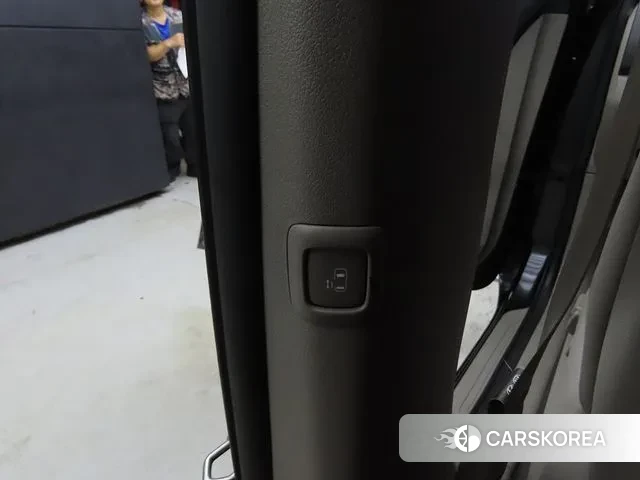 Kia The New Carnival 2018 Серый из Кореи, фото 6