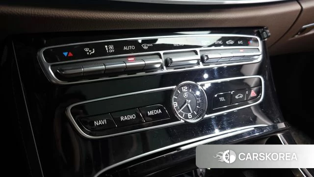 Mercedes-Benz E-Class W213 2019 Белый из Кореи, фото 6