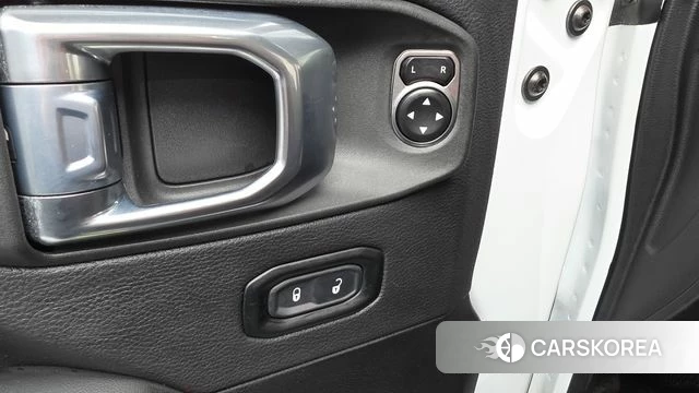 Jeep Wrangler (JL) 2024 Белый из Кореи, фото 6