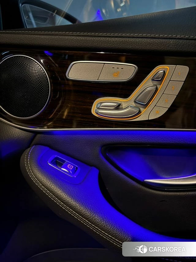Mercedes-Benz GLC-Class X253 2020 Черный из Кореи, фото 6