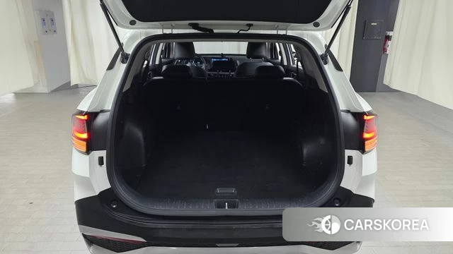 Kia Sportage 5th Generation 2022 Белый из Кореи, фото 6