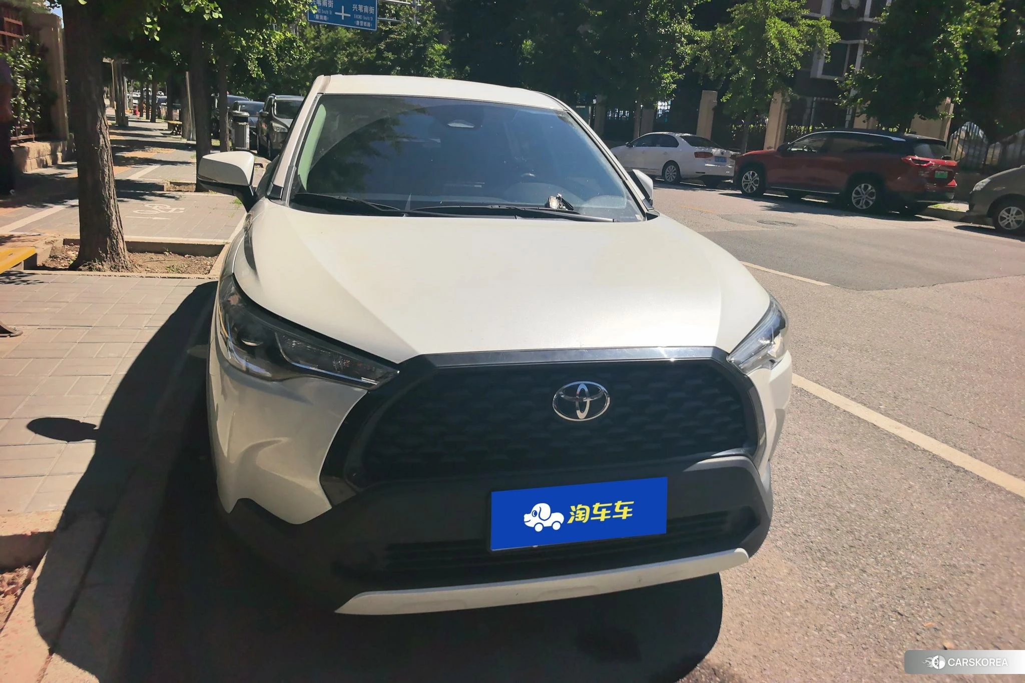Toyota Corolla 2024 Белый из Китая, фото 6