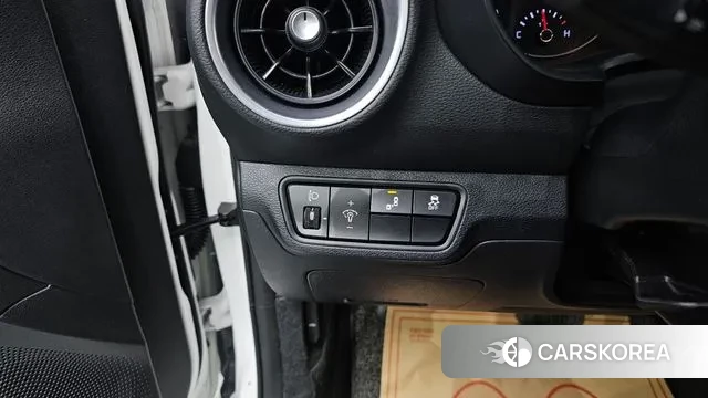 Kia The New K3 2nd generation 2022 Белый из Кореи, фото 6