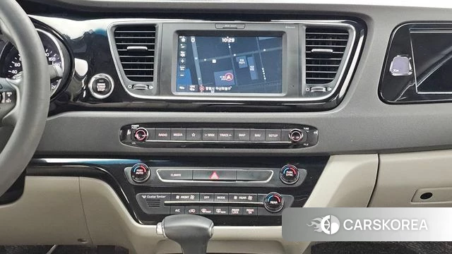 Kia All New Carnival 2018 Белый из Кореи, фото 6