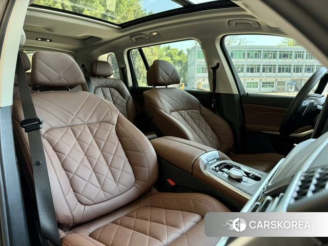 BMW X7 2023 Черный из Китая, фото 6
