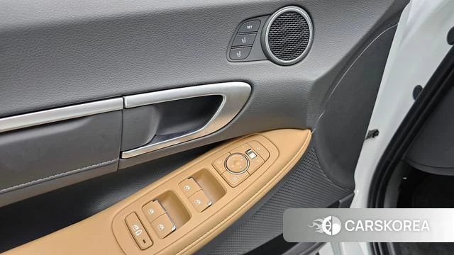 Hyundai Sonata D Edge Hybrid (DN8) 2024 Белый из Кореи, фото 6