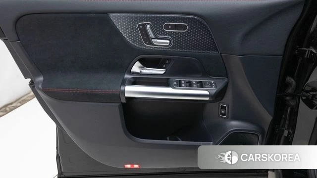 Mercedes-Benz EQA H243 2025 Черный из Кореи, фото 6