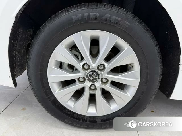 Toyota Corolla 2022 Белый из Китая, фото 6