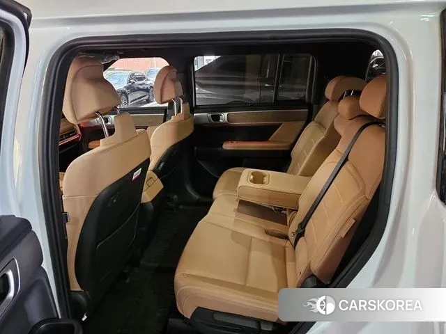 Hyundai Santa Fe (MX5) 2023 Белый из Кореи, фото 6