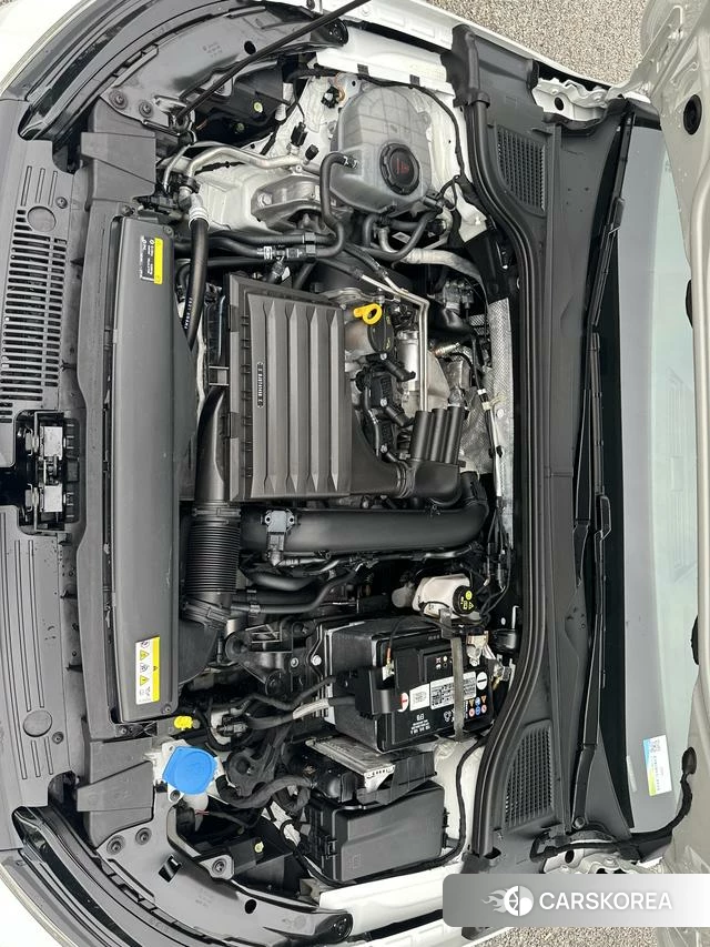Volkswagen Golf 2022 Белый из Китая, фото 6