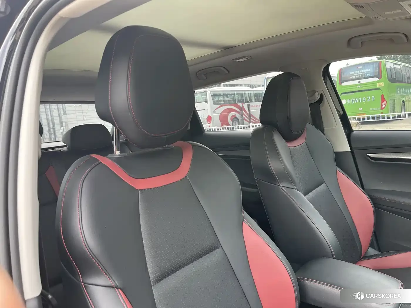 Skoda Karoq 2022 Черный из Китая, фото 6